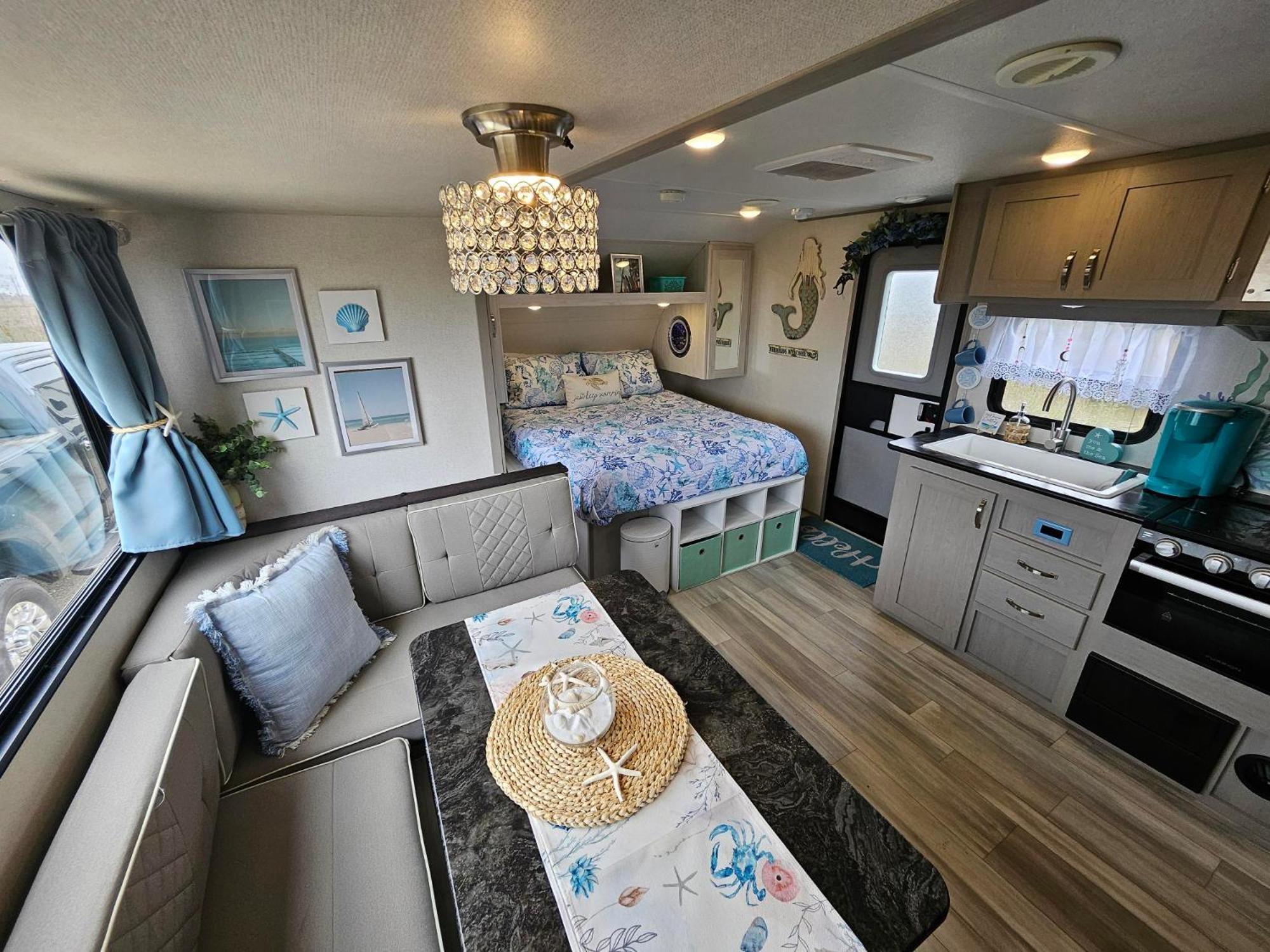 Hailey'S Beach-N-Bay Rv Resort Gilchrist Exteriör bild