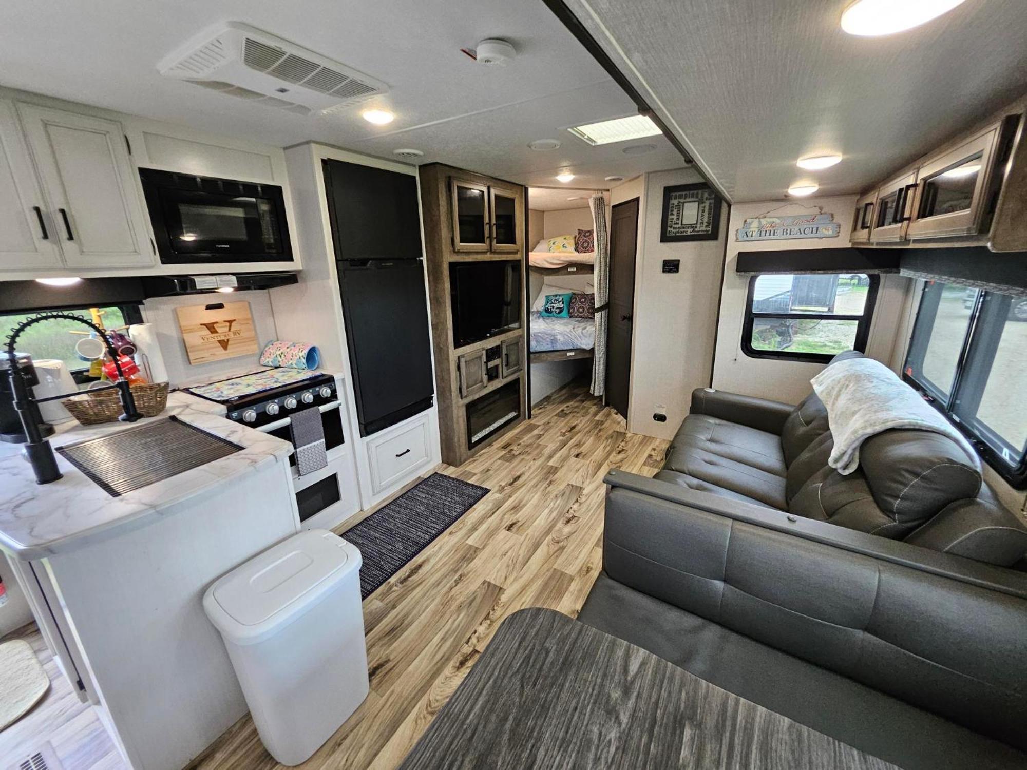 Hailey'S Beach-N-Bay Rv Resort Gilchrist Exteriör bild