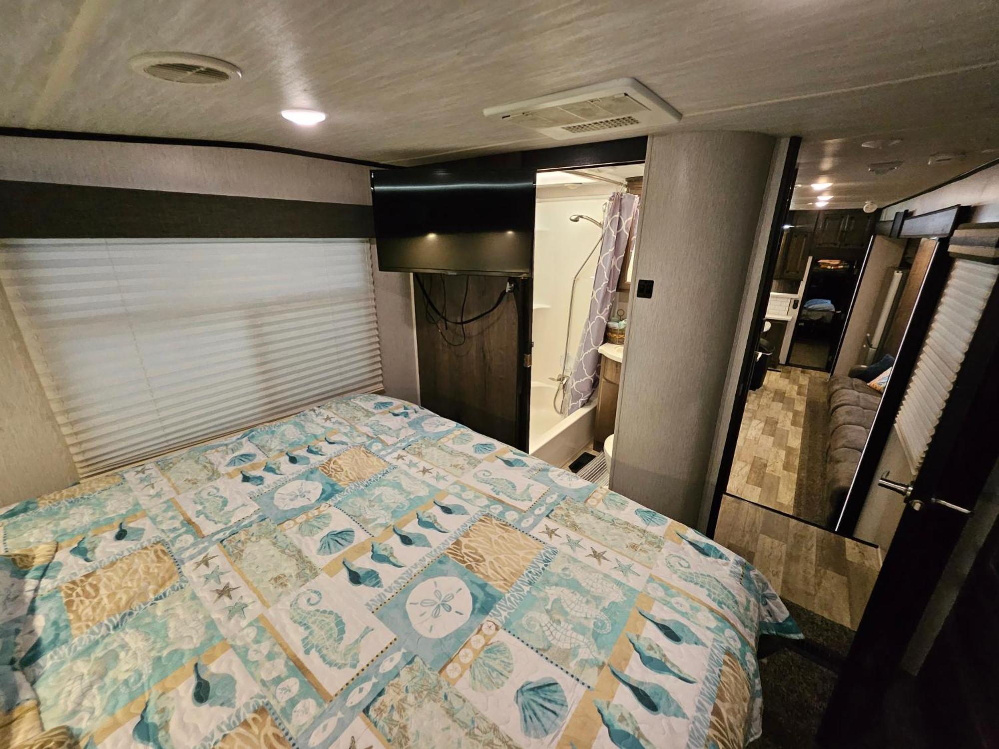 Hailey'S Beach-N-Bay Rv Resort Gilchrist Exteriör bild